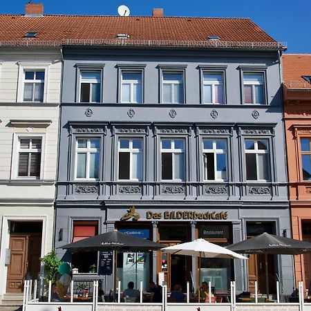 Das Bilderbuchcafe - Ferien - Apartment No 3 - Markt 7 Havelberg Bagian luar foto
