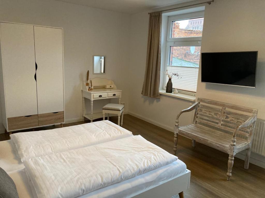Das Bilderbuchcafe - Ferien - Apartment No 3 - Markt 7 Havelberg Bagian luar foto