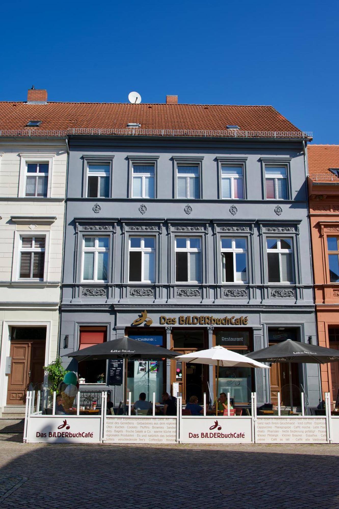 Das Bilderbuchcafe - Ferien - Apartment No 3 - Markt 7 Havelberg Bagian luar foto