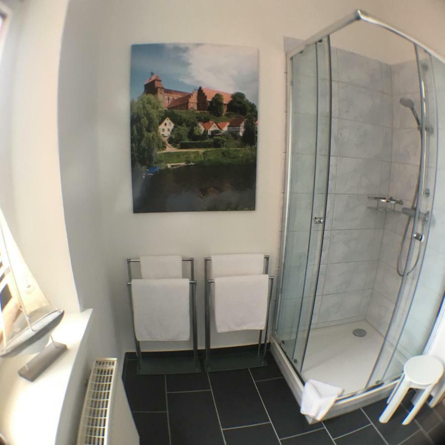 Das Bilderbuchcafe - Ferien - Apartment No 3 - Markt 7 Havelberg Bagian luar foto